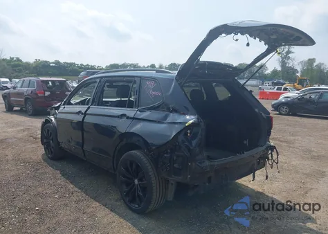 2021 Volkswagen Tiguan 2.0T Se/2.0T Se R-Line Black/2.0T Sel from USA, damaged, VIN 3VV2B7AXXMM098305